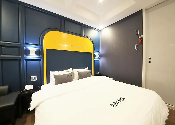 Premium Ava Hotel 2*